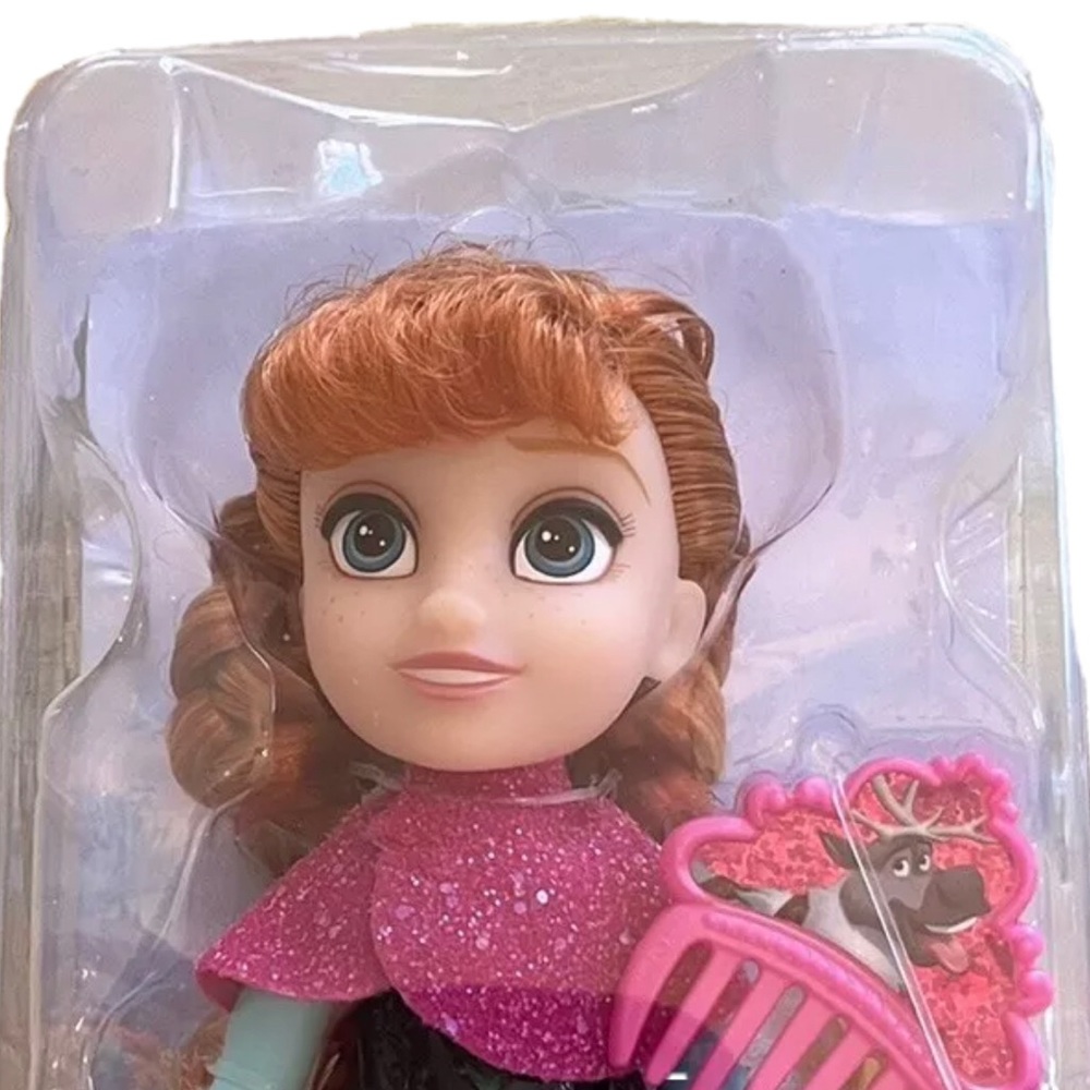 Disney Frozen Petite Anna 6” Fashion Doll + Cape Comb New Sealed Retired 2021